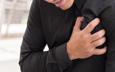 熬夜加班還抽煙，36歲男子突發(fā)心梗！預(yù)防心梗需要注意啥？