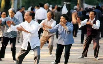 應對老齡化上升為國家戰(zhàn)略！大健康產(chǎn)業(yè)新風口來了？